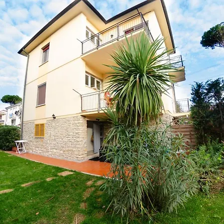 Casa Al Coni Appartement Tirrenia